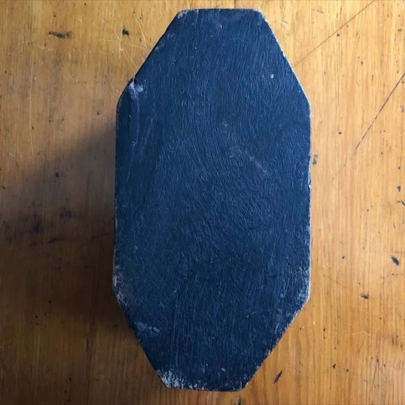 Antique East Indian Dresser Box - Picture 12 of 16